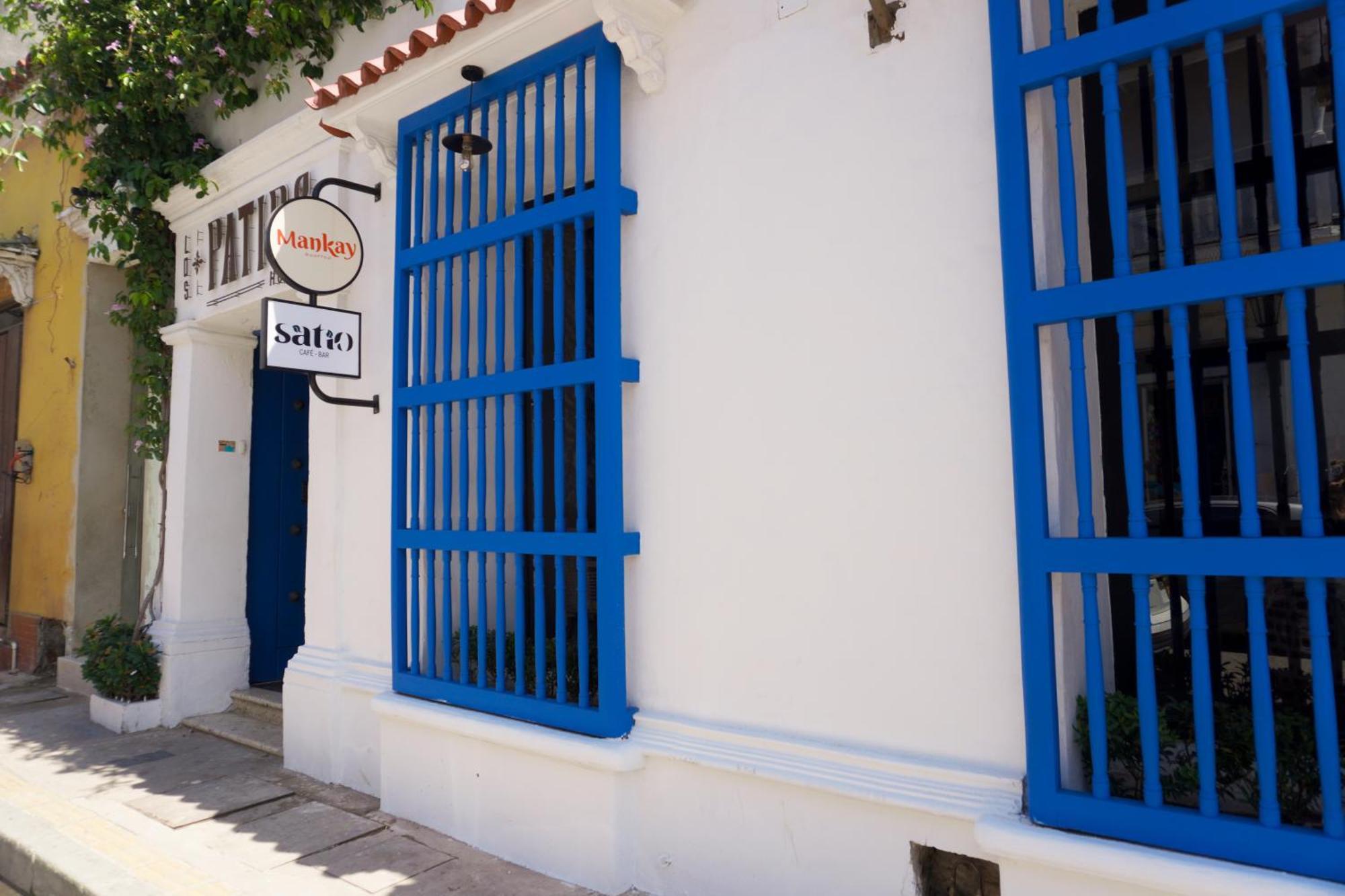 Patios Hostel *