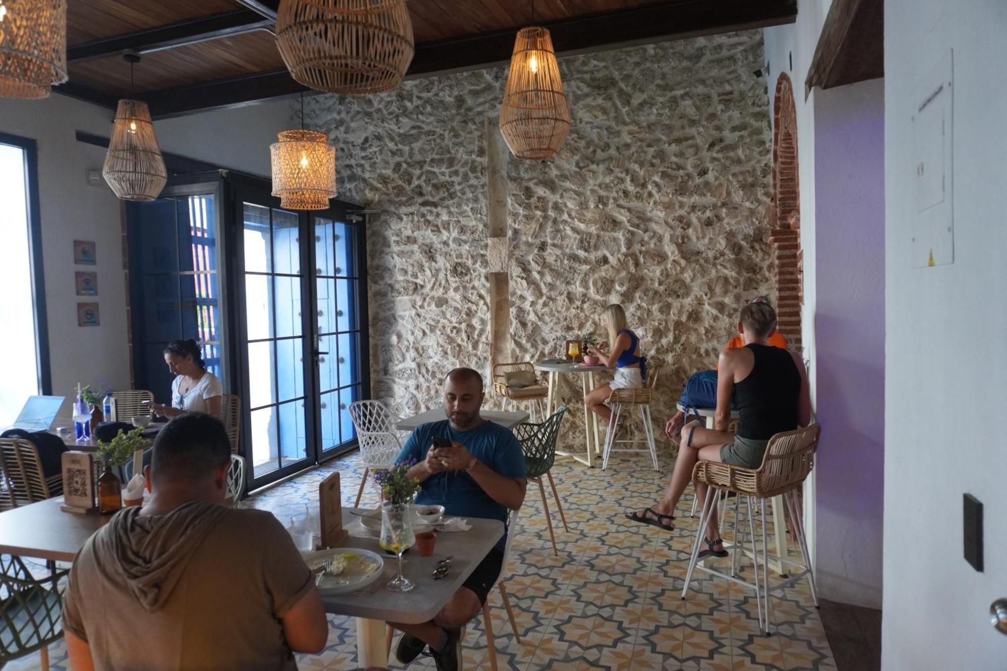 Hostel Patios *